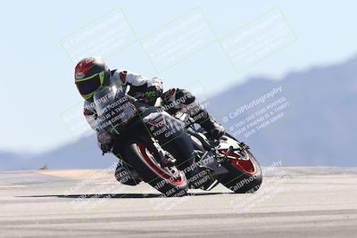 media/Oct-13-2025-Moto Forza (Mon) [[a66d839500]]/2-A Group/Session 4 (Turn 9)/